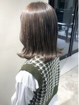 アイティー バイ アルバム 中野店(IT by ALBUM) オリーブグレージュ_アースカラーくびれヘアツートン_ba379091