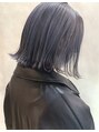 オーストヘアーリズ(Aust hair Liz) ブリーチをして明るめのシルバーにしました♪