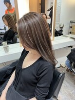 ブレンド 渋谷(BLend)&nbsp;BLend 渋谷　細めハイライト艶髪レイヤー