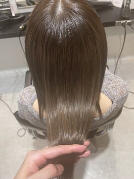 パウダーヘアー(powder hair) 透明感艶髪