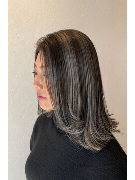 シモン(SIMON) ハイライト/半田/知多/半田美容室/知多美容室