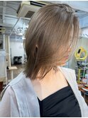 大人可愛い艶カラーカーキベージュブラウンミニウルフショート