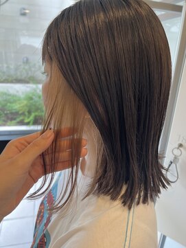 スタイル 成城学園前(STYLE) ピアスカラー　ペールベージュカラー　イヤリングカラー