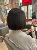 スタジオ アルファプラス 日暮里店(studio α+)&nbsp;ステップボーンカットカットボブショートハイライト白髪ぼかし