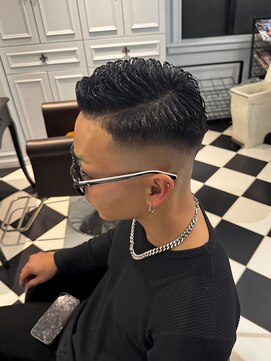 ヘアスタジオ アルス 御池店(hair Studio A.R.S) 七三スキンフェード サイドパート