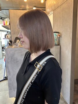 スリーバイベルベット(THREE...by velvet) ダブルカラー♪ブリーチなしカラー顔まわりカット/前髪