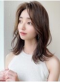 大人可愛いフェザーバング小顔外ハネミディベージュ20代吉祥寺