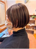ショートボブ