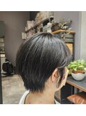 ショートボブ