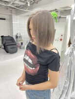 ギア(GEAR.)&nbsp;シルバーグレージュ×ボブ