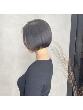 ウィクシー(wixy) 大人前下がりショートボブ