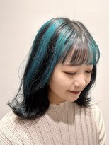 コントラスト/ハイライト/個性的/エメラルドグリーン