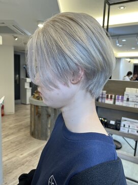 ルーブ トウキョウ(Loob. TOKYO) メンズブリーチミルクティーベージュメンズハイトーンカラー池袋