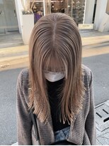 ダブルカラーでツヤのあるミルクティーベージュ シアーカラー