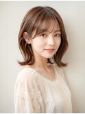 大人かわいいミディアムレイヤー