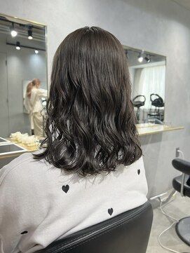 アーク 表参道(arc) コテ巻き風ミディアムパーマ×オリーブベージュ