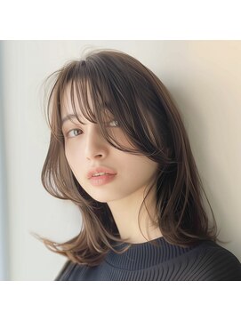 ブレス(BRACE) 「ミディアムヘアで、エレガントさと動きのあるスタイルを」