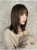 ミディアムレイヤー　顔まわりレイヤー　レイヤーカット