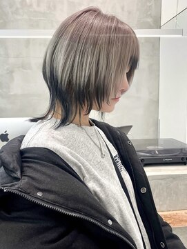 ダブルトーキョー シブヤ(W-TOKYO SHIBUYA) ミディアムウルフカットエンドカラーハイトーンブリーチ