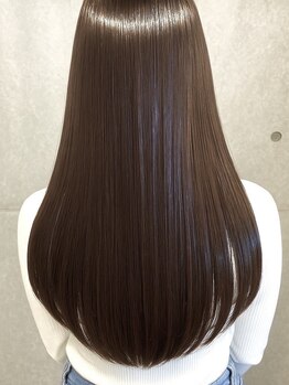 ツミキ ヘアーデザイン(TSUMIKI hair design)の写真/【縮毛矯正＋カット¥17000】毛先まで自然にまとまる柔らかい質感の縮毛矯正ならTSUMIKI★