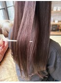 くすみピンクベージュ