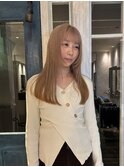 ミルクティーベージュ