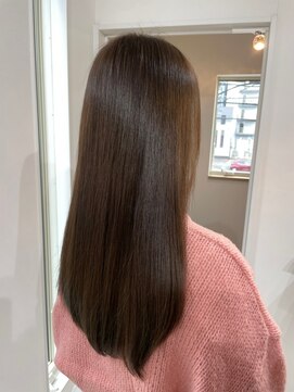 ビビバイベル(BiVi by BHEL) 桑名ロングレイヤーカットハッシュカット透明感カラー重めロング