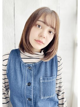 シャンティ 目白(SHANTi) ボブ_透けバングのナチュラルボブスタイル