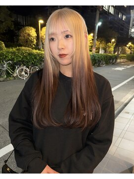 シイ(SIE) ストレートでもジュワッとルーツカラー☆☆