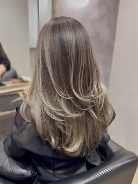 ラビマーニ 箕面店(Labimani) 白髪ぼかし × 立体感レイヤー【大人女性】