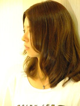 グリーンフロウ(greenflow) しっとりグロスカラー