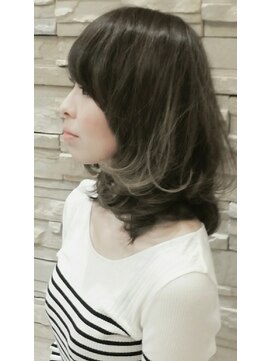 ワンハートイズム(One Heart ism) アッシュミディ