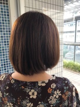 スタジオ アルファプラス 日暮里店(studio α+) フォギーアッシュブラウン×レイヤーボブ♪【