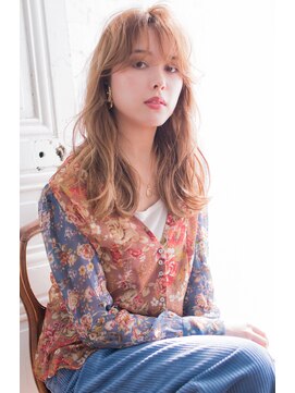 レイラバイアフロート 吉祥寺(Lila by afloat) 秋のヴィンテージカラー×フェザーロング