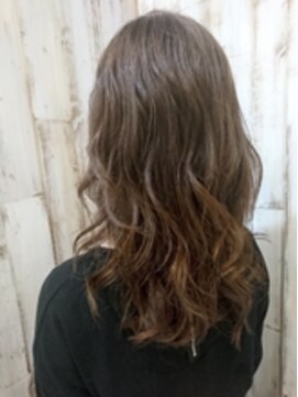 ヘッド トゥ ヘッド(head to head) キャラメルベージュ♪