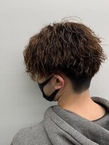 クイーン バイ ノイズ 西院(QUEEN by noism)&nbsp;ツイストスパイラルパーマ ミディアムパーマ 20代30代40代