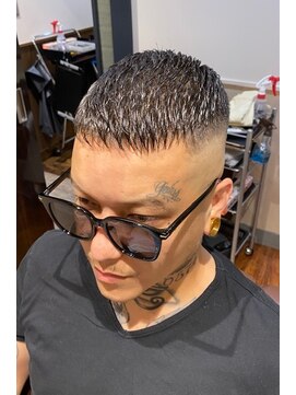 エヌドットバーバー ヒロオ(N.BARBER HIROO) フェード×クロップスタイル<広尾><恵比寿><学割U24>