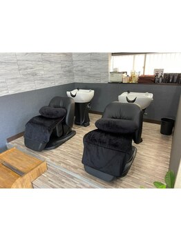 筋膜リリースヘッドスパの資格のあるstylistが最高のリラックスタイムをお届け*日頃の疲れを癒しませんか？