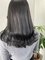 ウェグ 難波(WEG) ブルーブラック グレーアッシュ ダークトーンカラー 髪質改善