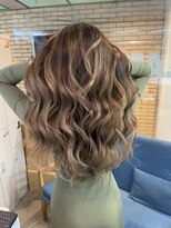 ラフ(LAFF)&nbsp;#バレイヤージュ#グレージュカラー#ボブウルフ#ココアベージュ