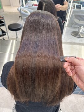 ロンドルーチェ 心斎橋(Lond luce) ダークアッシュ/ミディアムレイヤーカット［髪質改善/縮毛矯正］