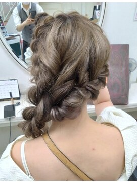 ビューティサロン東京堂 編みおろし