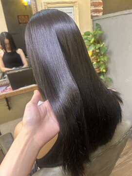 ベレッタ 枚方店(veretta.) 【絹髪】veretta式髪質改善 担当:ばば/ストレートロング/ツヤ髪