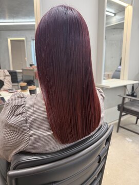 エウペ 渋谷(WEUPE) 斜めバング/グレージュカラー/デザインカラー/シルキーベージュ