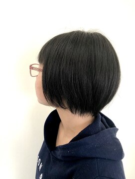 ヘアー リアム(Hair Liam) ☆お手入れ簡単！中高生向けショートボブ☆