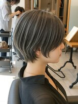 ヘアーカッティングガーデン ジャック モアザン 梅田店&nbsp;ボブ/ショートボブ/ハイライト/20代/30代/大人女性/白髪ぼかし