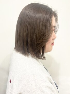 モリオフロムロンドン 松戸店(Morio from London) 【モリオ松戸 石山】切りっぱなし外ハネボブ顔周りレイヤー