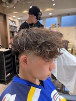 ルースト 渋谷店(ROOST)&nbsp;MEN’S HAIR/波巻ツイストスパイラル/フェザーパーマ/眉毛/渋谷