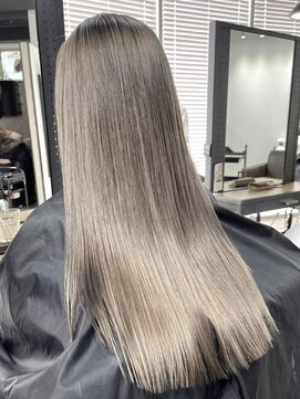 アルカナ 明治神宮前原宿(ARCANA) ミルクティーグレージュ　ケアブリーチ　髪質改善　ハイライト