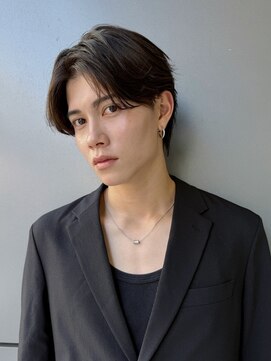 トルネード(TORNADO) メンズショートセンターパート暗髪素フェザーパーマK20251227